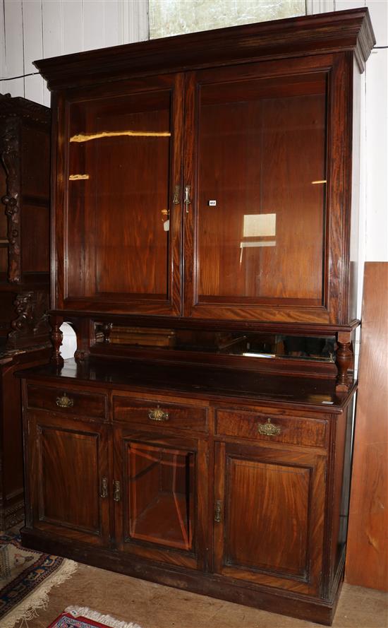 Victorian mahogany bookcase cabinet(-)